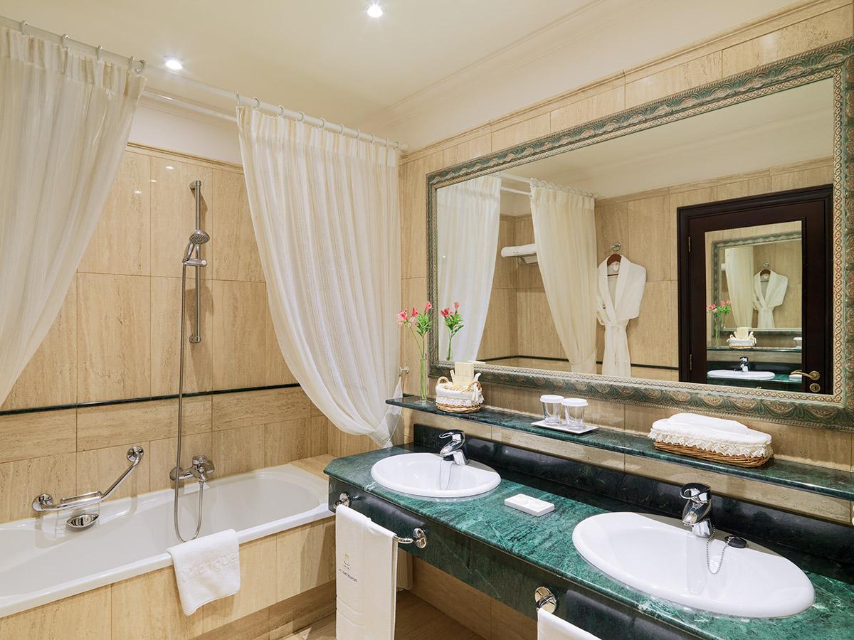 Hotel Madrigueras Golf & - Adults Only 5*